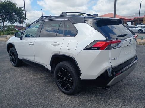 Used 2025 Toyota RAV4 XSE w/ Advanced Technology Package AWD/4WD image 8