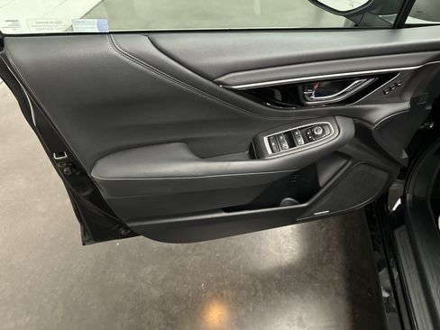Used 2023 Subaru Legacy Limited AWD/4WD image 16