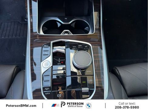 New 2027 BMW X7 xDrive40i w/ Premium Package AWD/4WD image 32