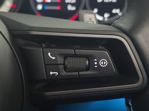 Certified 2024 Porsche 911 Targa 4S image 44