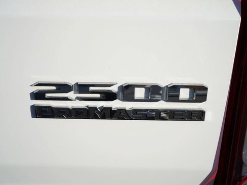Used 2024 RAM ProMaster 2500 w/ Convenience Group FWD image 23