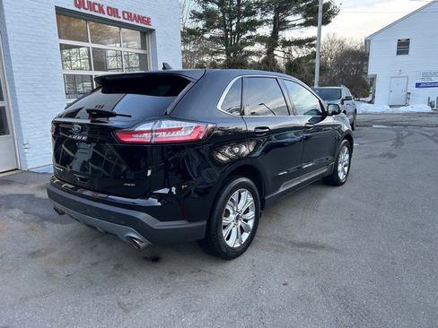 Used 2022 Ford Edge Titanium AWD/4WD image 8
