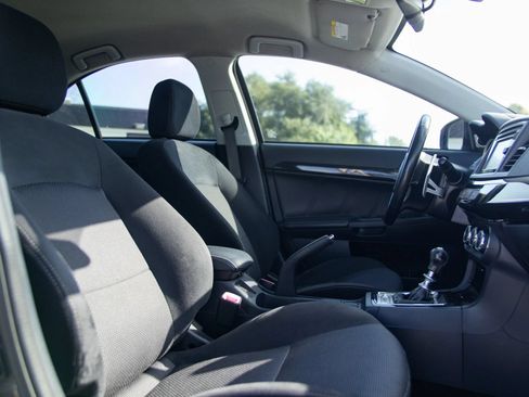 Used 2015 Mitsubishi Lancer Evolution MR AWD/4WD image 21