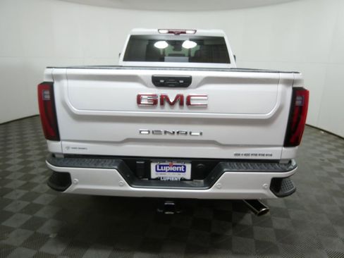 Used 2024 GMC Sierra 3500 Denali w/ Denali Reserve Package image 4