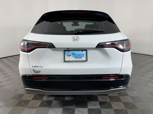 New 2026 Honda HR-V EX-L image 9