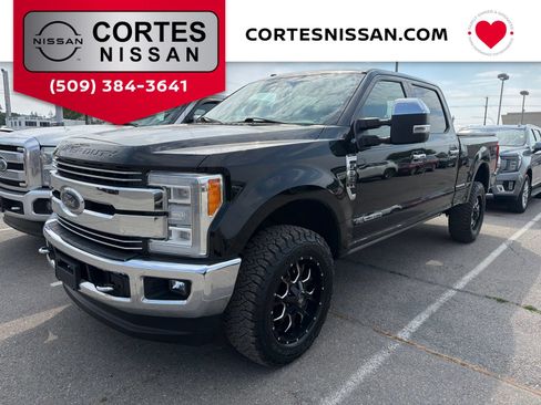 Used 2018 Ford F350 Lariat w/ Lariat Ultimate Package AWD/4WD image 1