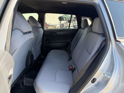 Used 2024 Toyota Corolla Cross AWD Hybrid image 25