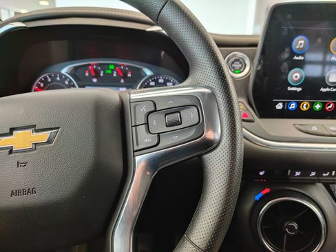 Used 2025 Chevrolet Blazer LT image 15