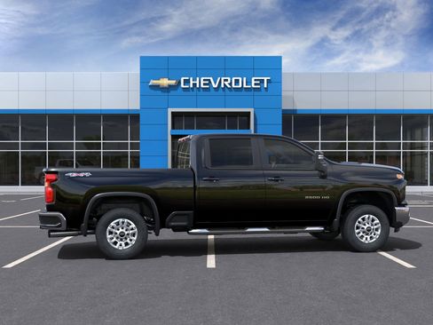 New 2025 Chevrolet Silverado 2500 LT w/ Safety Package image 30