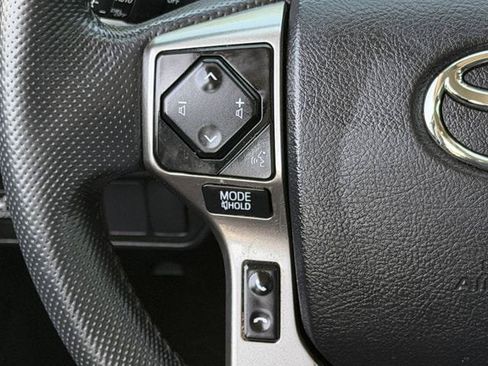 Used 2021 Toyota Tacoma SR5 RWD image 14