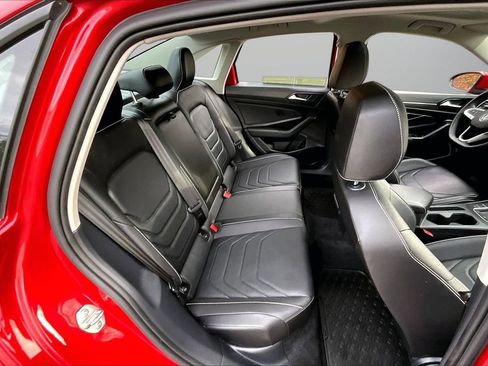 Used 2022 Volkswagen Jetta SEL image 25