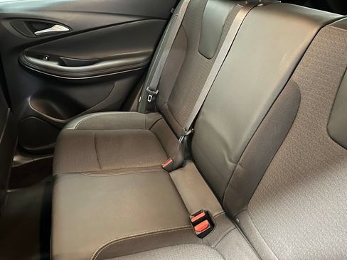 Used 2020 Buick Encore GX Preferred w/ Cold Weather Comfort Package AWD/4WD image 15