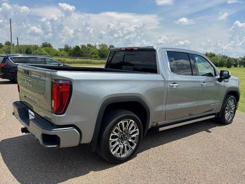 Used 2025 GMC Sierra 1500 Denali Ultimate AWD/4WD image 6