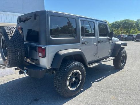 Used 2013 Jeep Wrangler Unlimited Sport AWD/4WD image 5