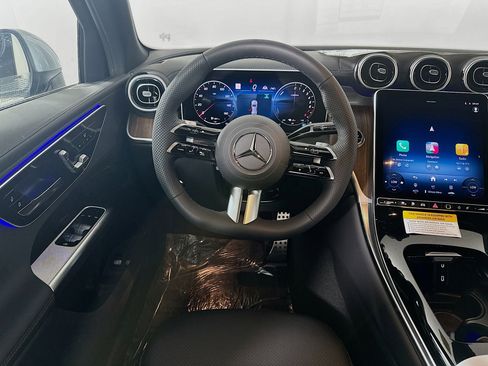 New 2025 Mercedes-Benz GLC 350e 4MATIC image 22