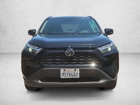 Used 2024 Toyota RAV4 XLE FWD image 2
