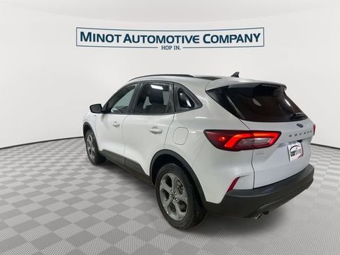 Used 2025 Ford Escape ST-Line image 6