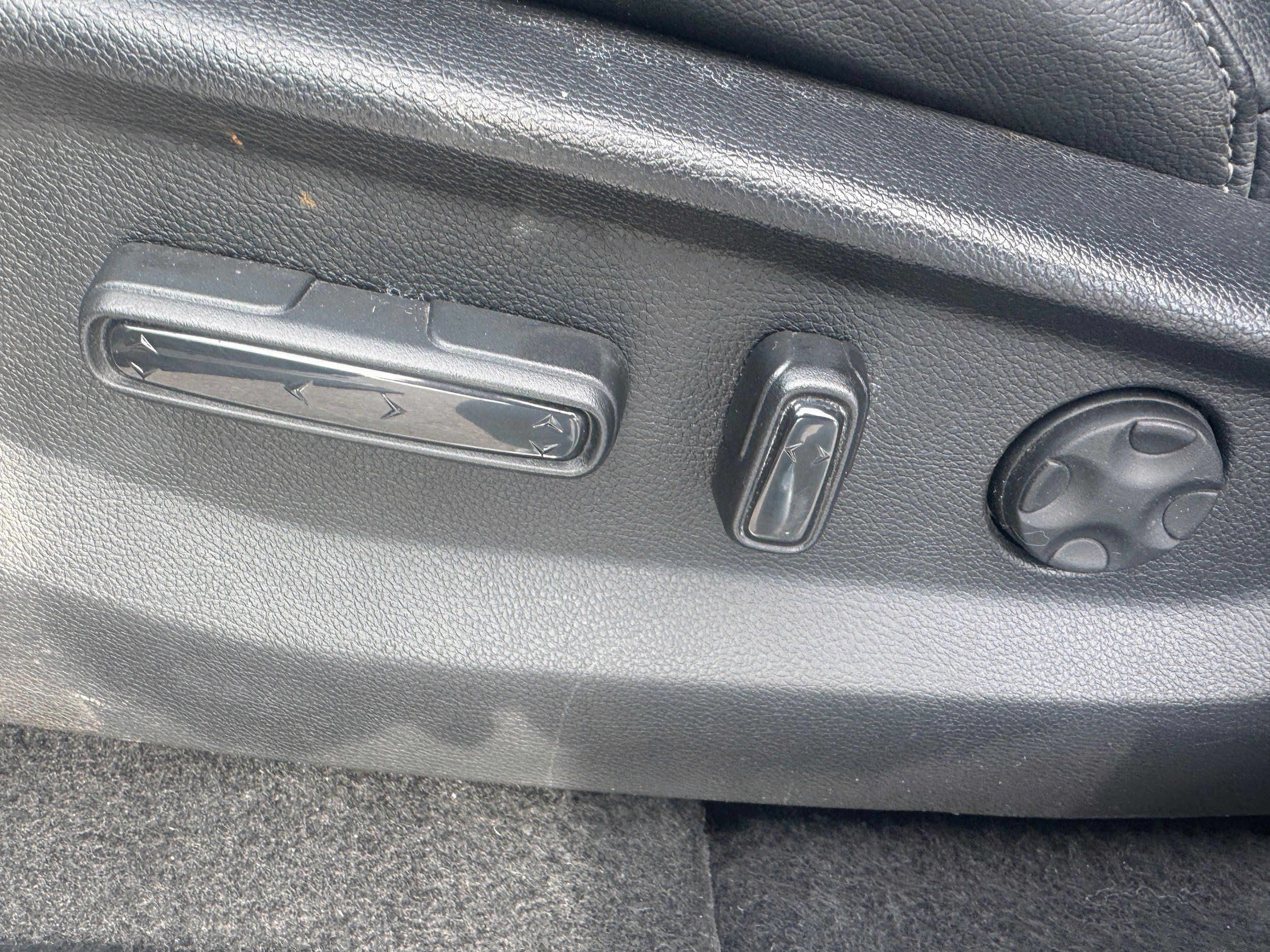 Used 2021 Honda CR-V EX-L image 11