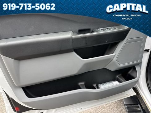 New 2026 Ford F550 4x4 Supercab Super Duty image 19