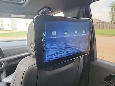 Used 2025 Chevrolet Tahoe Z71 w/ Z71 Off-Road Package image 22