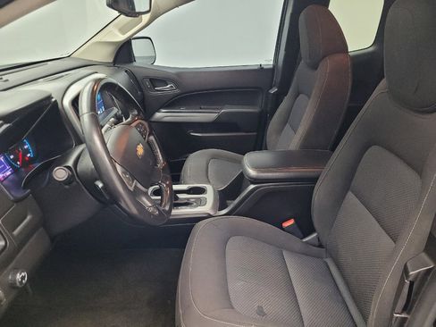 Used 2017 Chevrolet Colorado LT RWD image 17