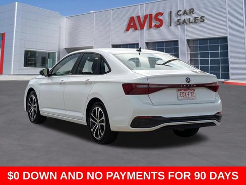 Used 2025 Volkswagen Jetta Sport FWD image 9