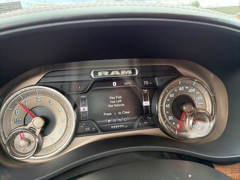 Used 2020 RAM 2500 Limited image 8