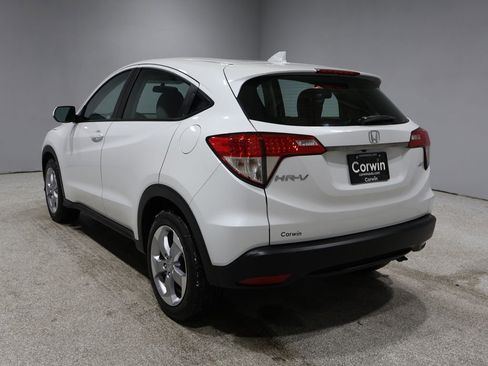Used 2022 Honda HR-V LX image 5