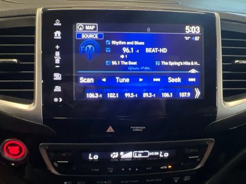 Used 2017 Honda Pilot Elite image 22