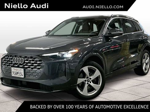 Used 2025 Audi Q5 Premium Plus w/ Premium Plus image 1