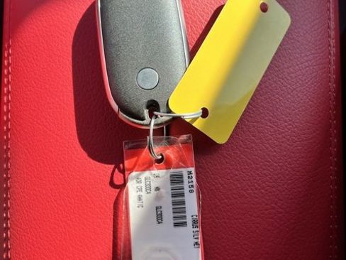 New 2025 Mercedes-Benz GLC 300 4MATIC image 27