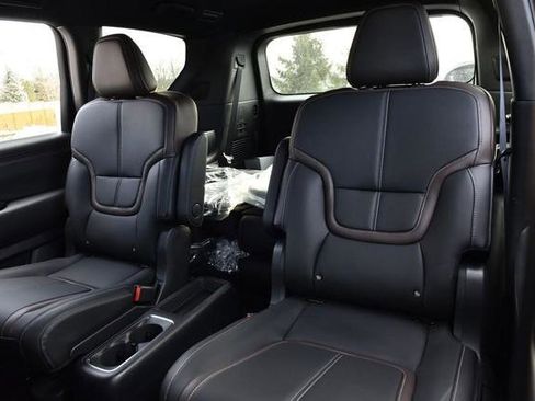 New 2026 Nissan Armada SL image 27