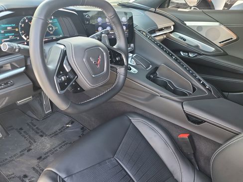 Used 2023 Chevrolet Corvette Stingray Premium Cpe w/ Z51 Performance Package RWD image 12