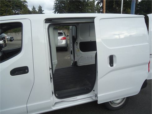 Used 2021 Nissan NV200 S FWD image 14