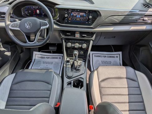 Used 2023 Volkswagen Taos SEL AWD/4WD image 29