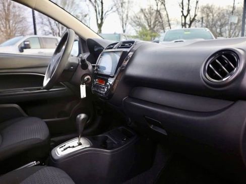 Used 2024 Mitsubishi Mirage G4 ES image 32