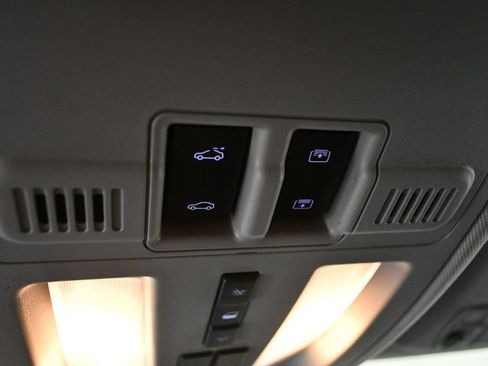 Used 2011 Cadillac SRX Premium image 60