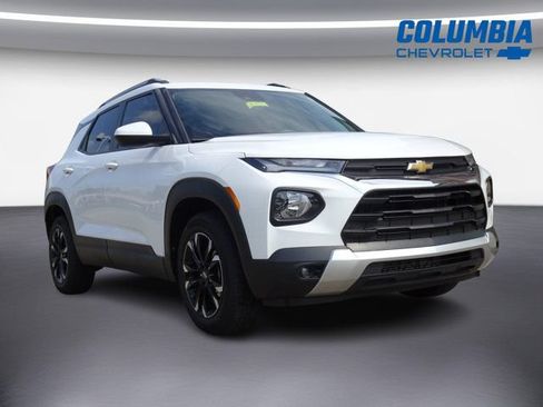 Used 2022 Chevrolet TrailBlazer LT w/ Driver Confidence Package FWD image 1