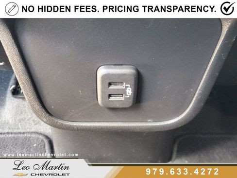 Used 2022 Chevrolet Equinox LS w/ LS Convenience Package FWD image 11