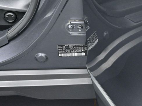 Used 2022 Subaru Outback Premium AWD/4WD image 26