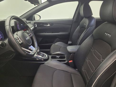 Used 2023 Kia Forte GT-Line w/ GT-Line Premium Package image 17