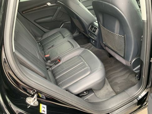 Used 2018 Audi Q5 2.0T Premium AWD/4WD image 12