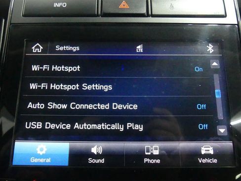 Used 2020 Subaru Ascent Premium w/ Convenience Package image 45