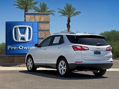 Used 2021 Chevrolet Equinox Premier FWD image 4