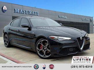 Used 2022 Alfa Romeo Giulia Ti video 1