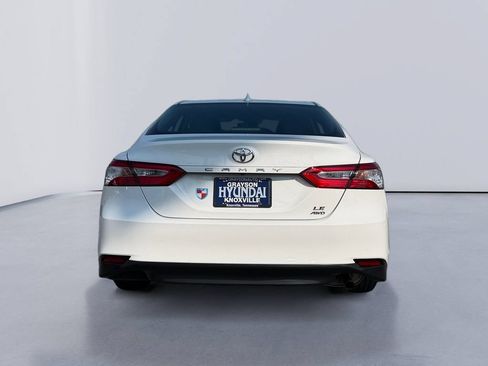 Used 2020 Toyota Camry LE AWD/4WD image 4