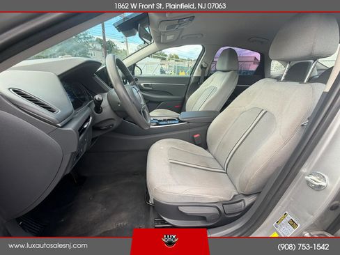 Used 2022 Hyundai Sonata SE FWD image 15