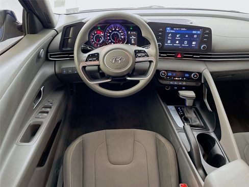 Used 2023 Hyundai Elantra SEL w/ Cargo Package image 24