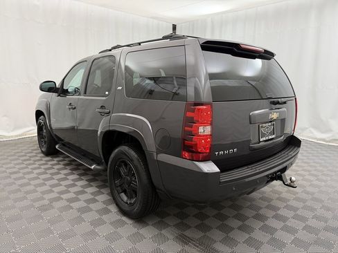 Used 2010 Chevrolet Tahoe LT w/ Luxury Package RWD image 7