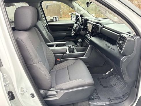 Used 2024 Toyota Tundra SR5 w/ SR5 Convenience Package image 9